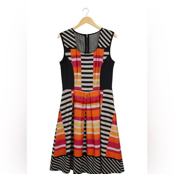 NY Collection Size Medium Orange/Black Patterned Flared Summer Sleeveles Dress - Picture 1 of 3